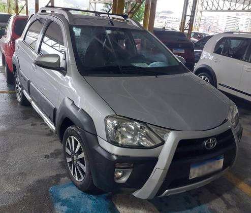 TOYOTA ETIOS CROSS 1.5 16V FLEX 4P AUTOMÁTICO